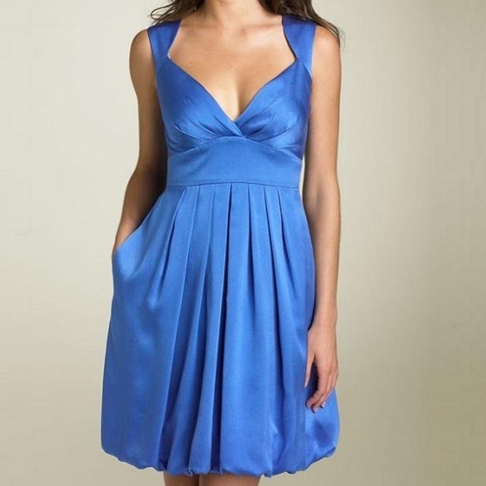 VTG! Maggy London Petites Blue 100% Silk Party Dress V-Neck Bubble Hem 10P Party